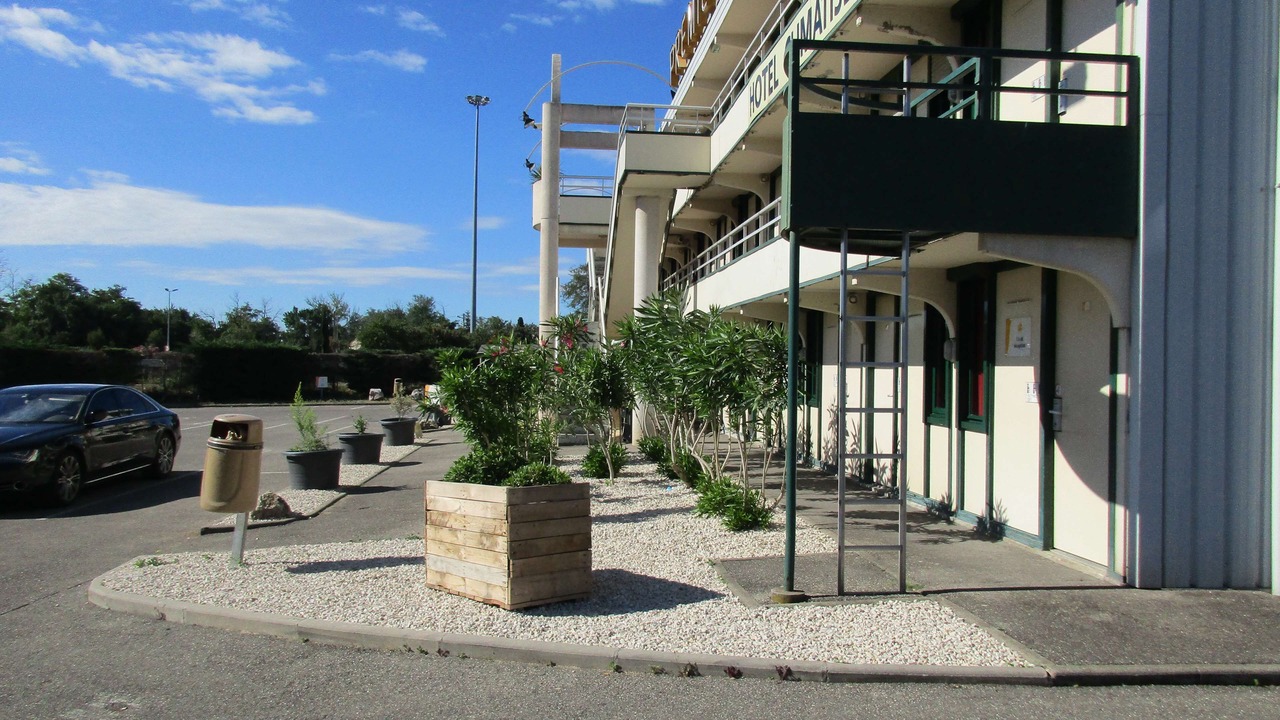 Photo of Outdoor in Saint Tronquet Business Park