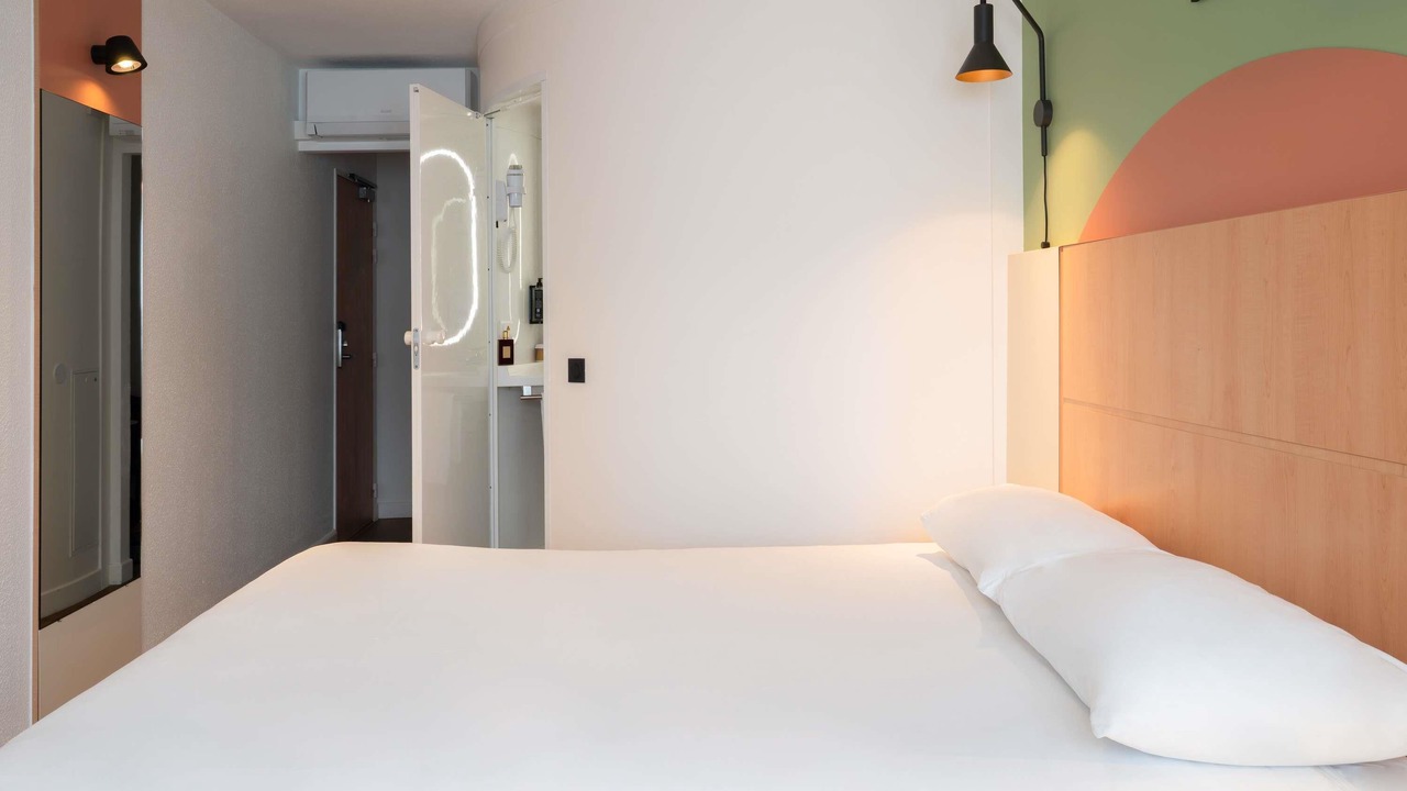 Photo of Bedroom in Montevrain