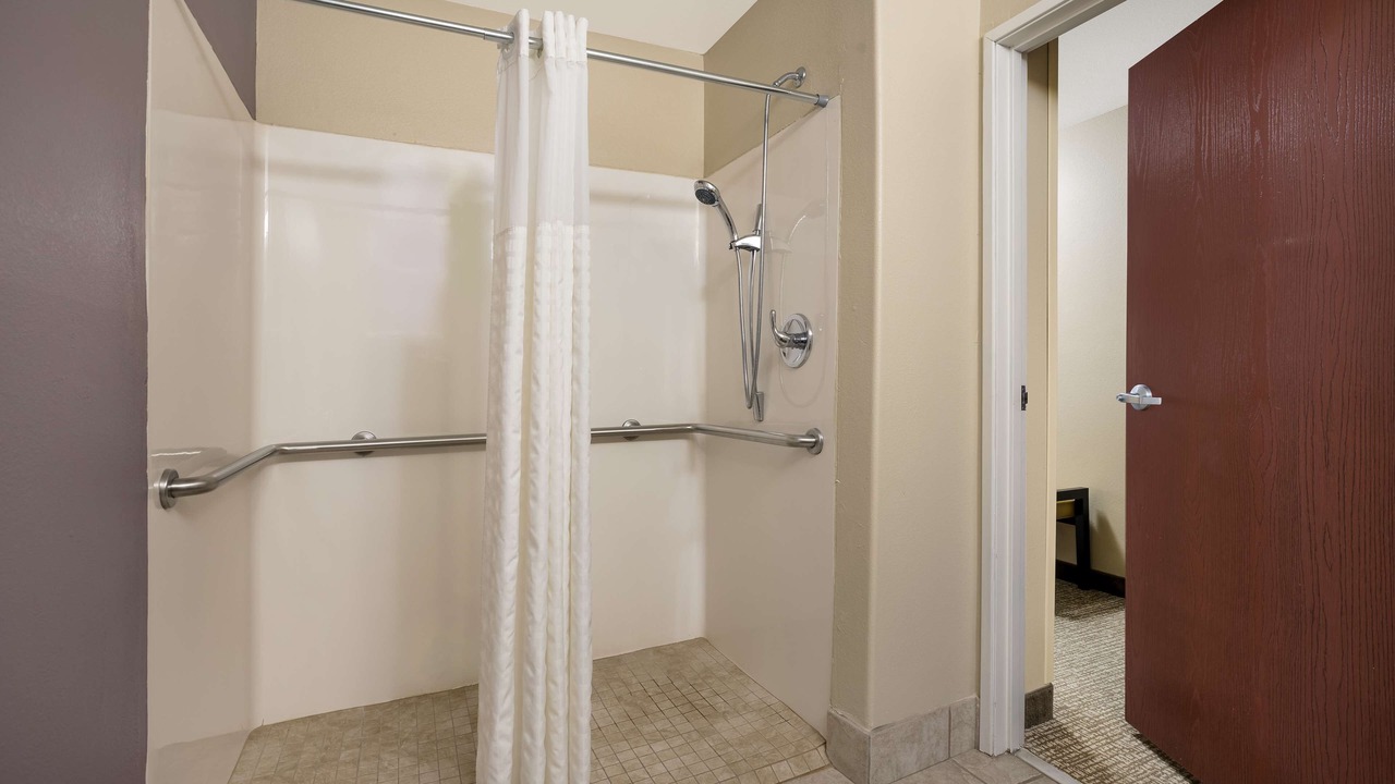 Photo of Bathroom in Morgan City