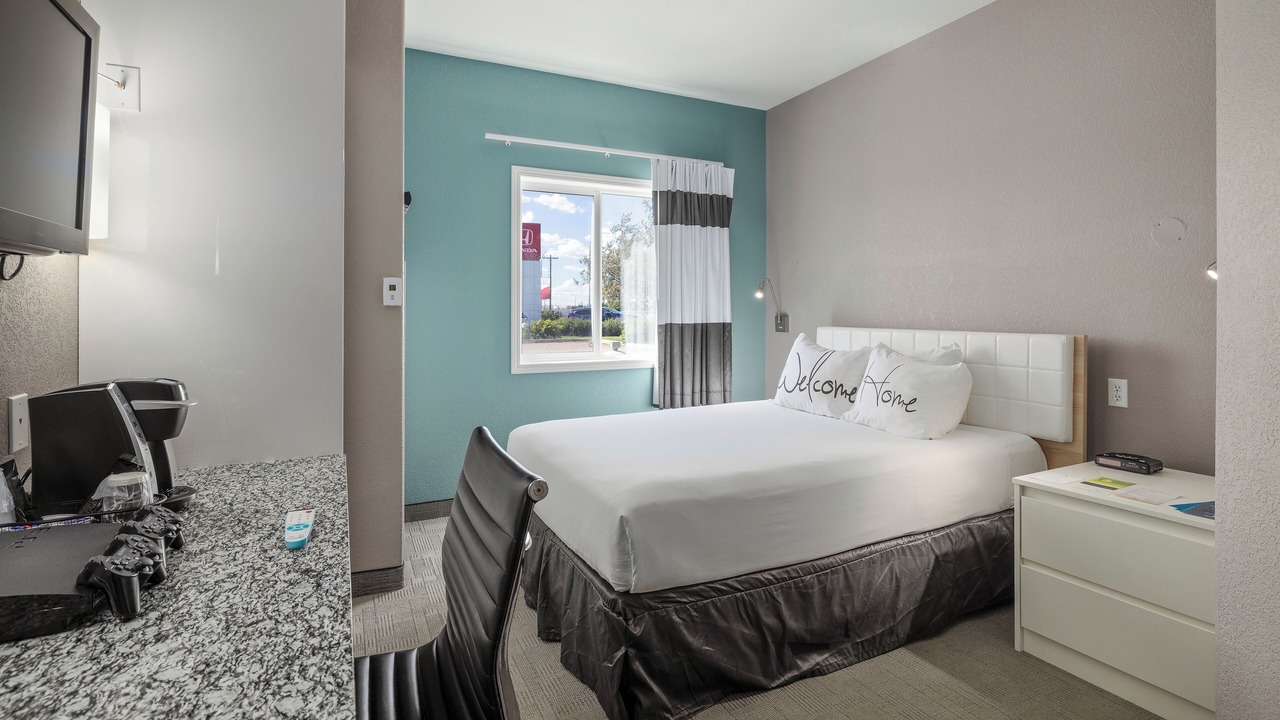 Photo of Bedroom in Medicine Hat