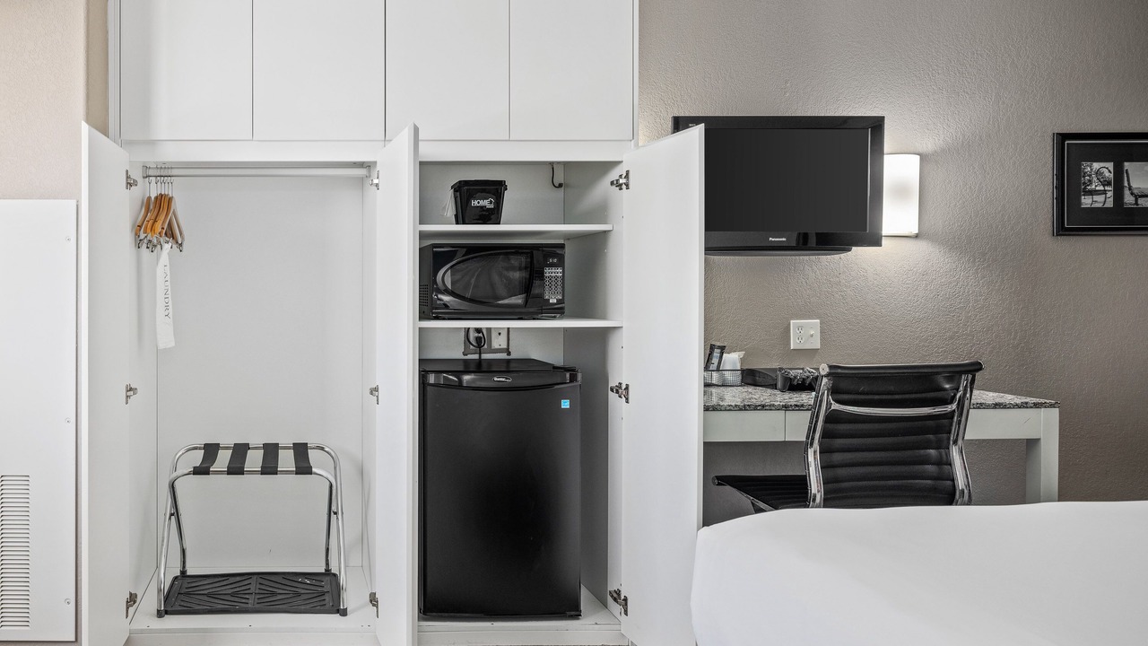 Photo of Bedroom in Medicine Hat