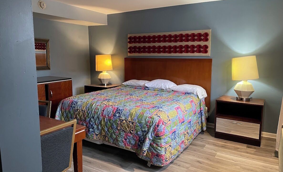 Photo of Bedroom in Garfield Ridge