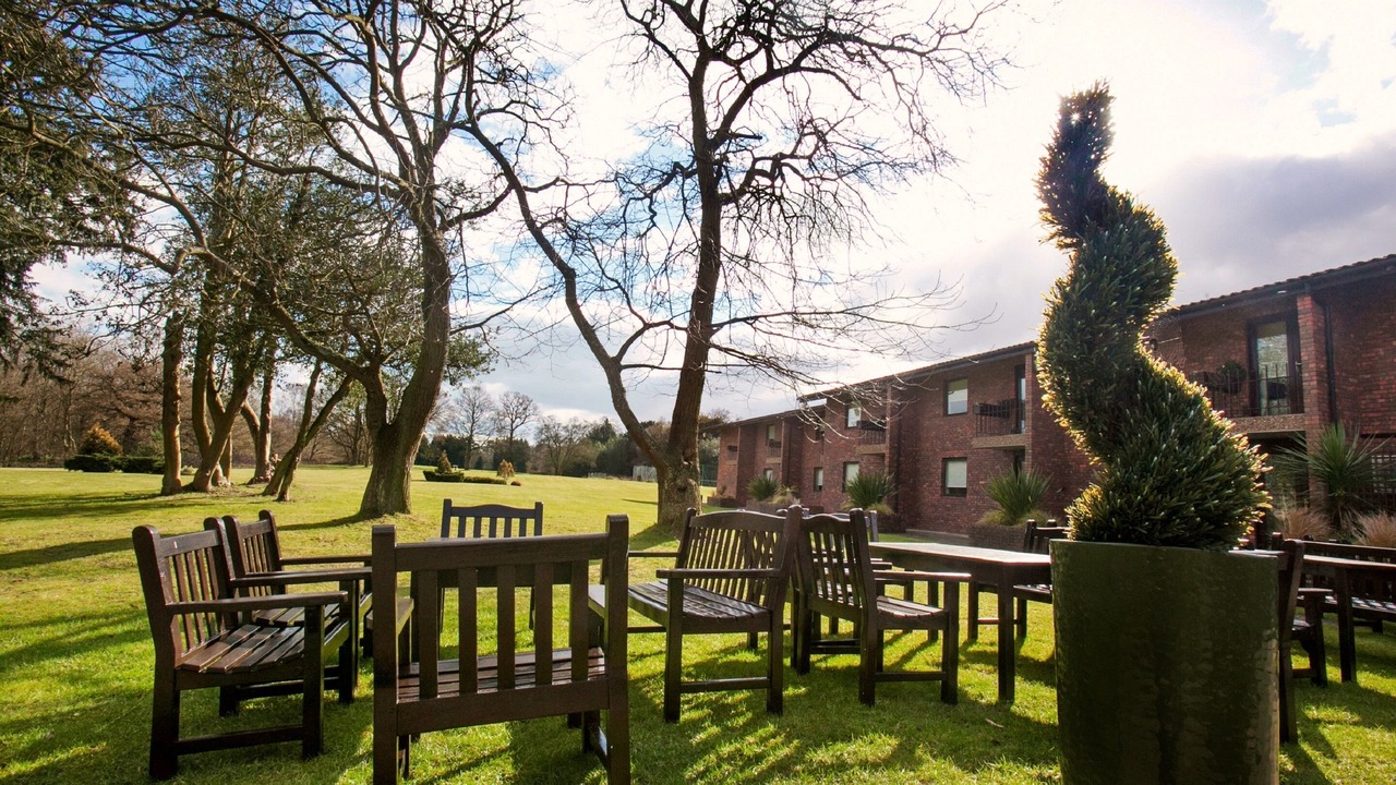 Photo of Patio Balcony in Uxbridge