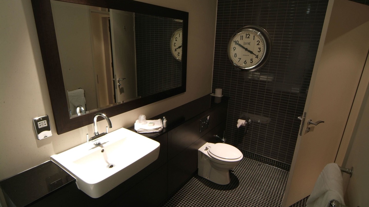 Photo of Others in Uxbridge