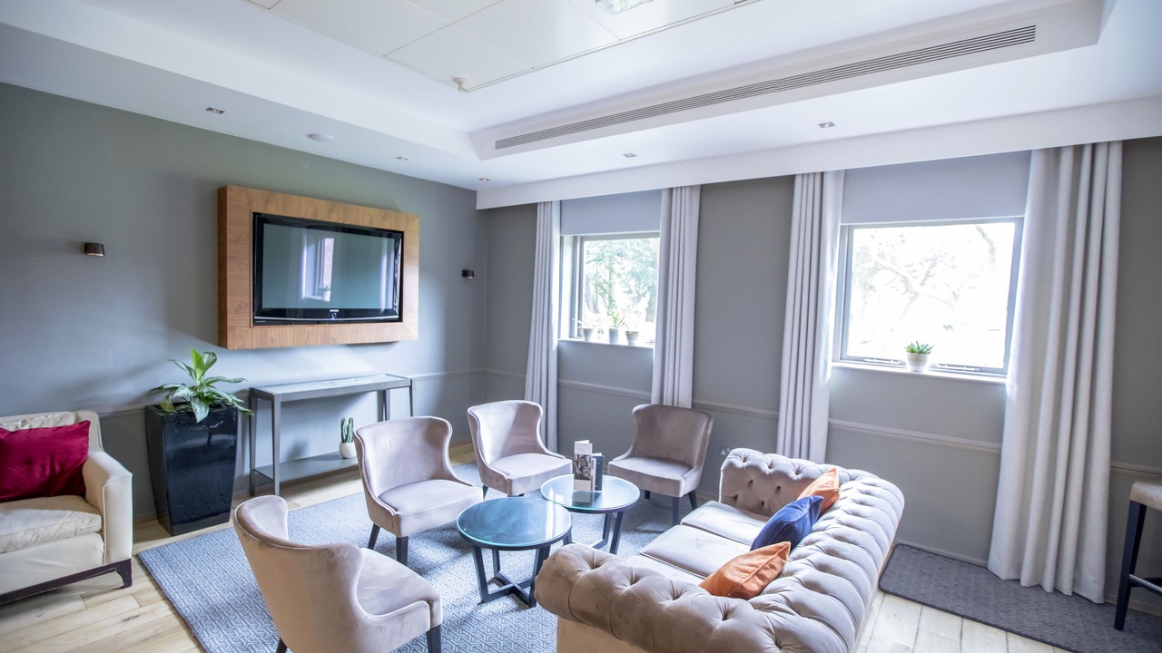 Photo of Others in Uxbridge