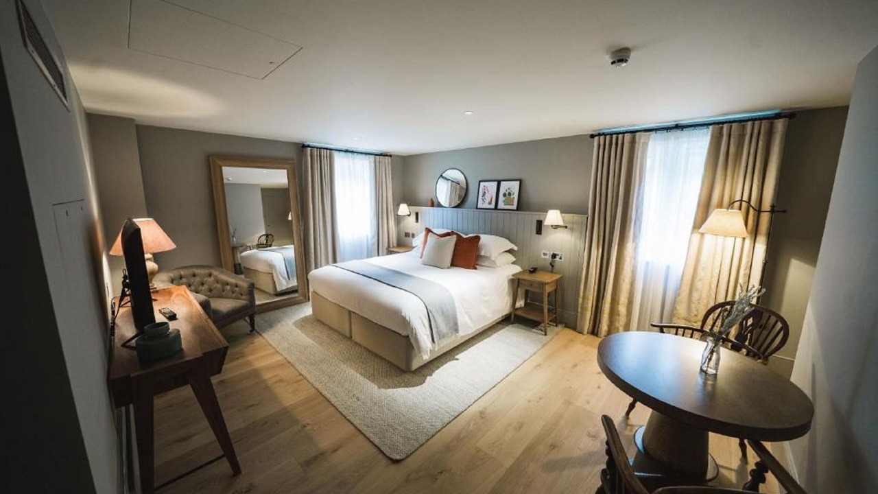 Photo of Others in Heckfield