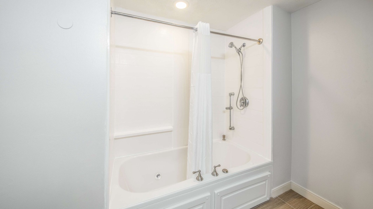Photo of Bathroom in Greenfield