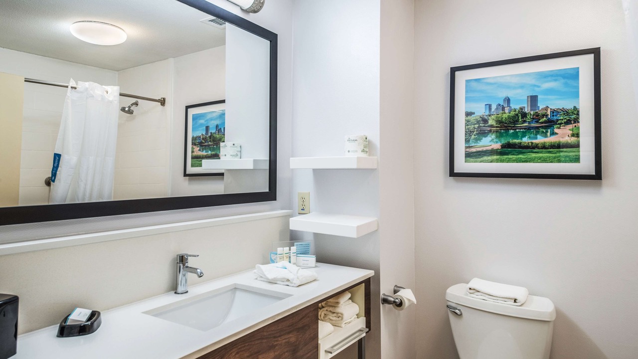 Photo of Bathroom in Greenfield