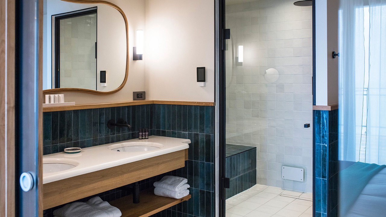 Photo of Bathroom in Biarritz City Centre