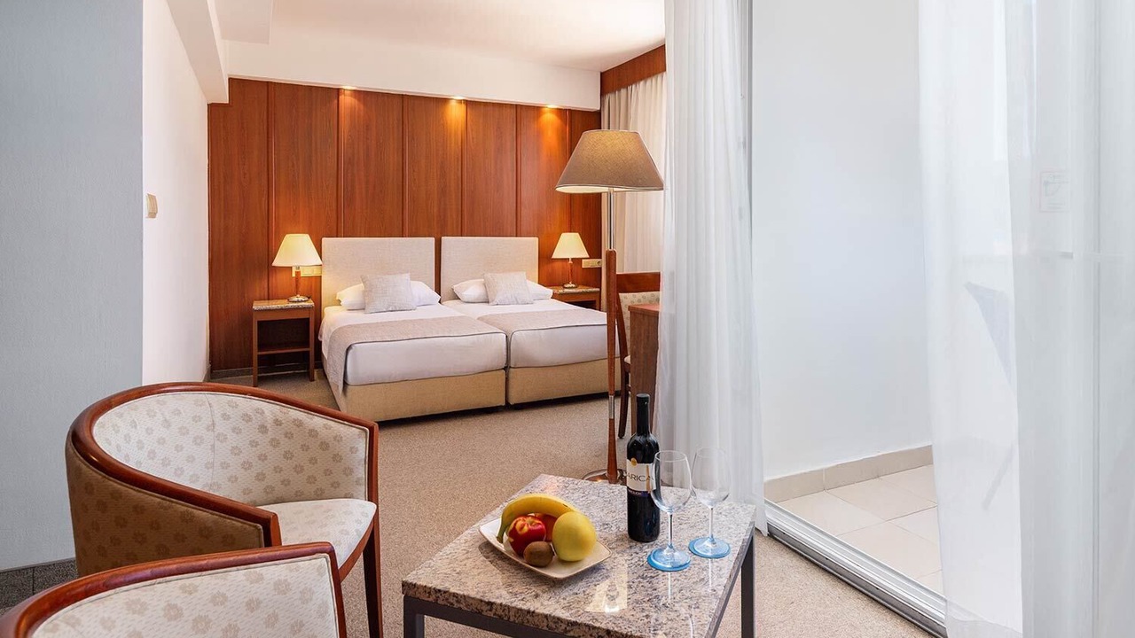 Photo of Bedroom in Cove Tri Zala (Zrnovo)