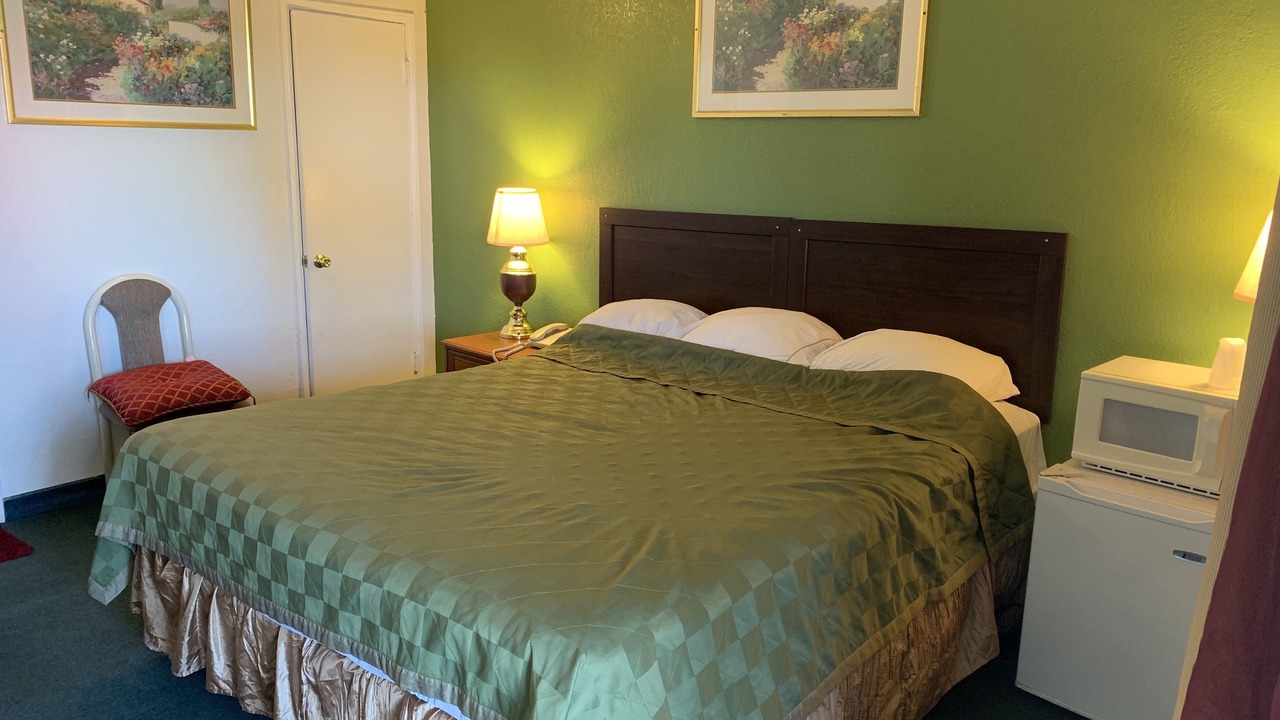 Photo of Bedroom in El Centro
