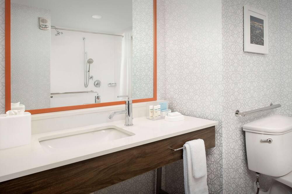 Photo of Bathroom in Downtown West