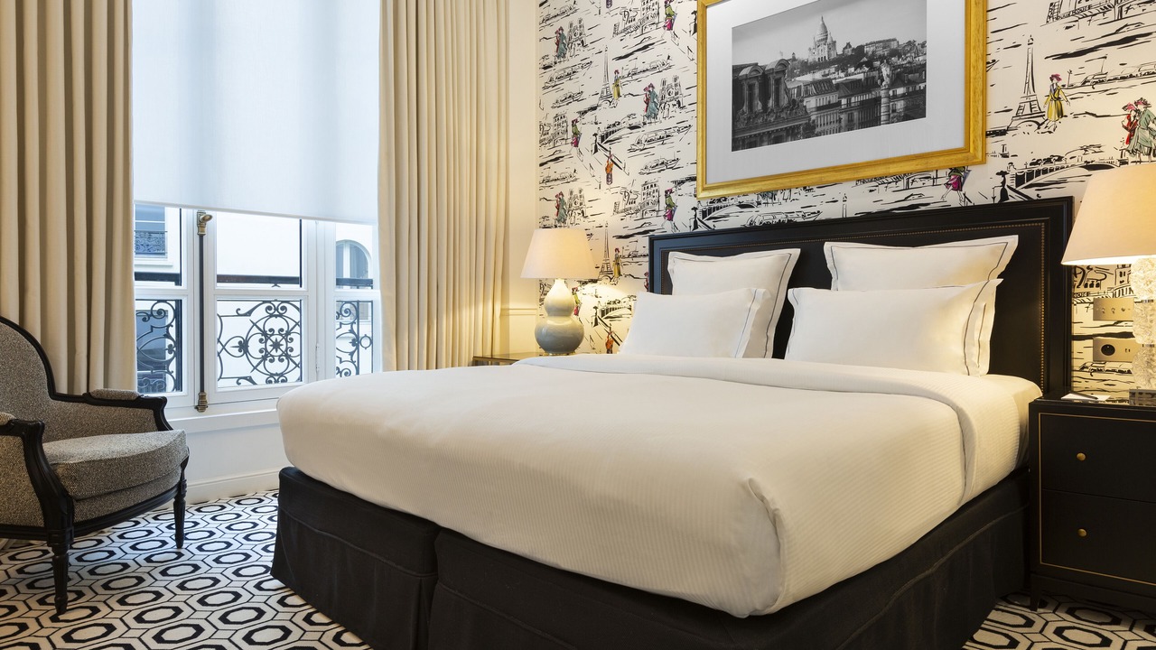 Photo of Bedroom in Chaillot