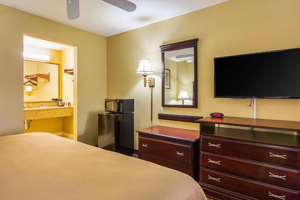 Photo of Bedroom in Bryant