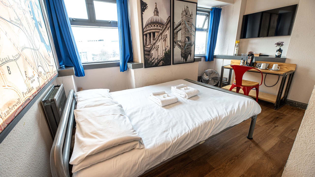 Photo of Bedroom in Addison