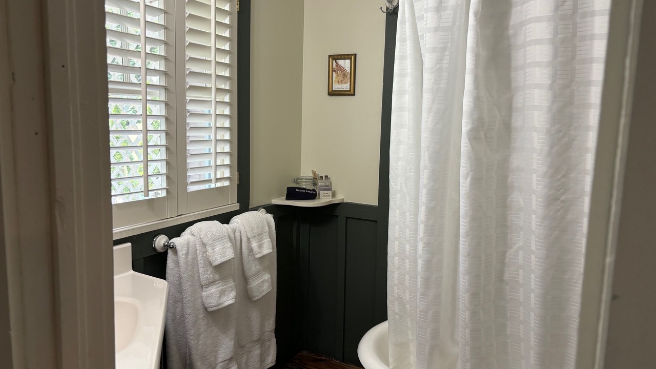 Photo of Bathroom in Bryson City