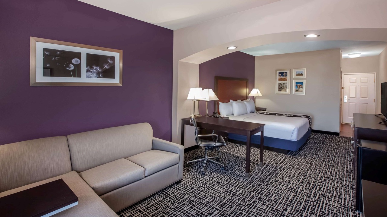 Photo of Bedroom in North by Northwest