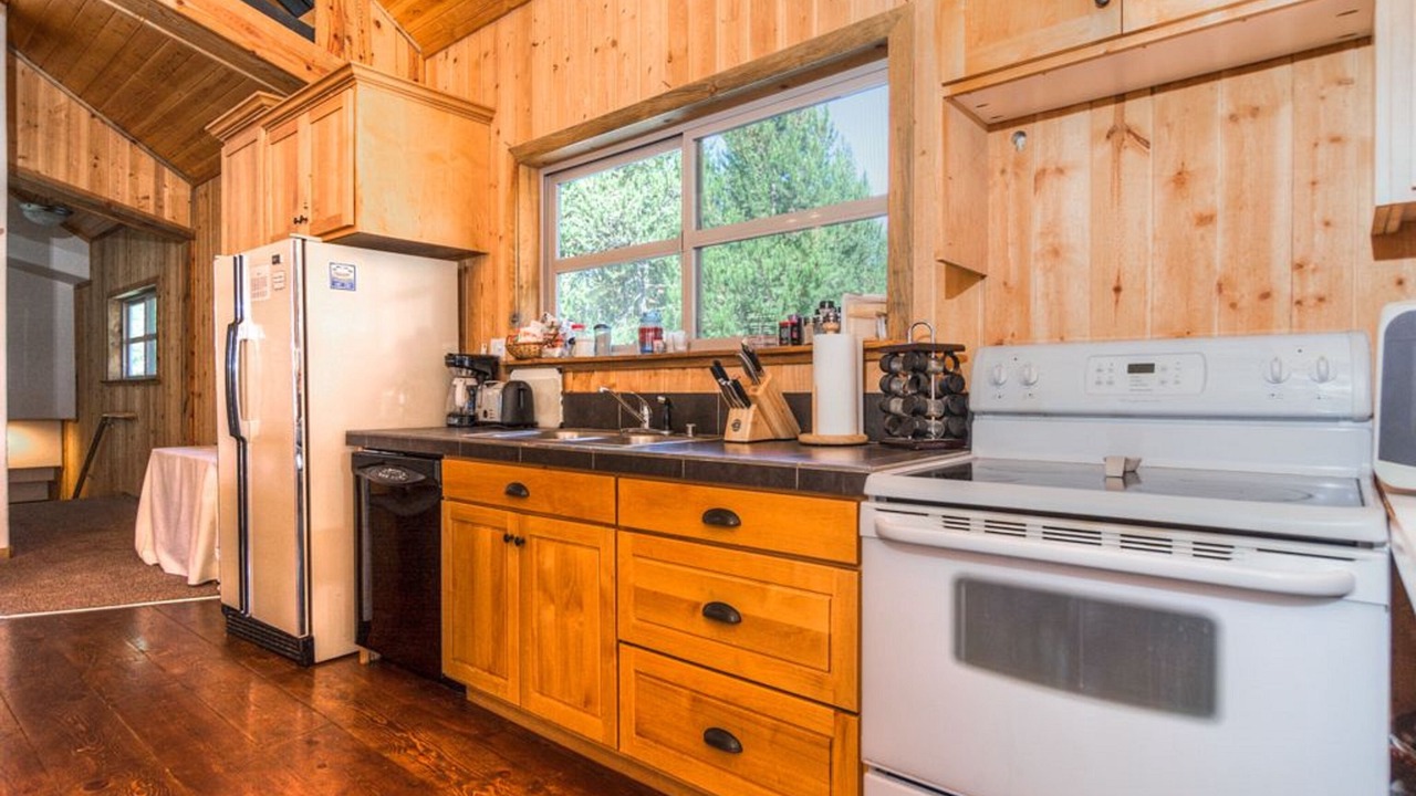 Photo of Kitchen in La Pine