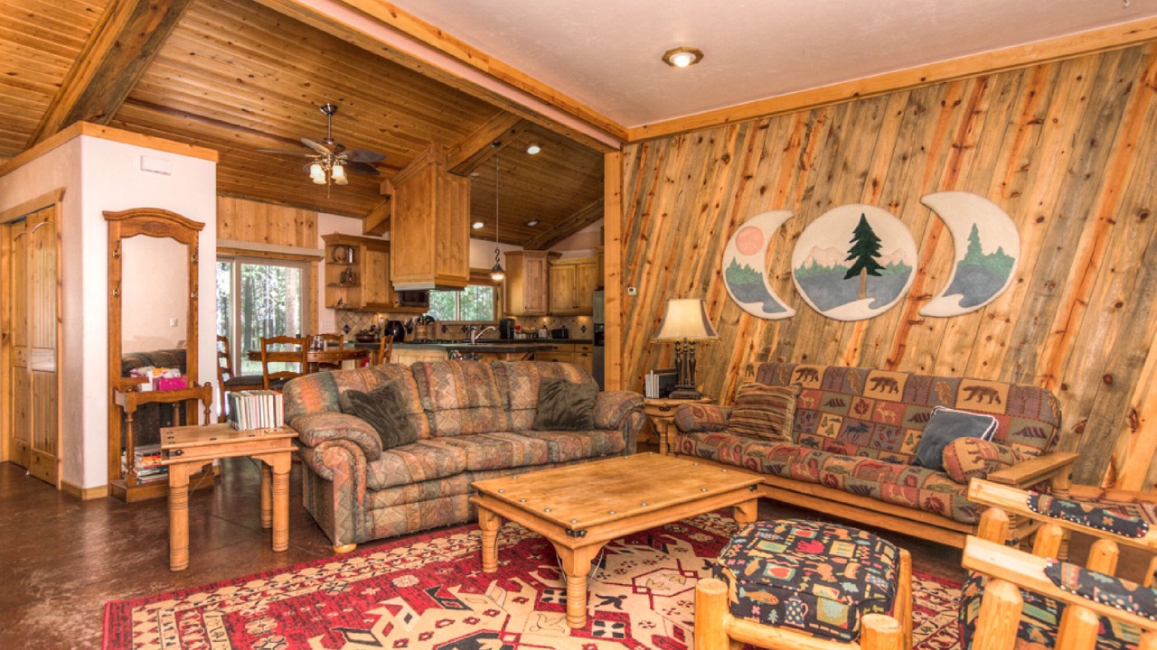 Photo of Livingroom in La Pine