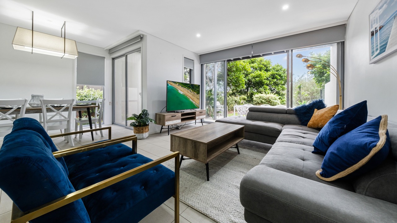 Photo of Others in Magenta Shores