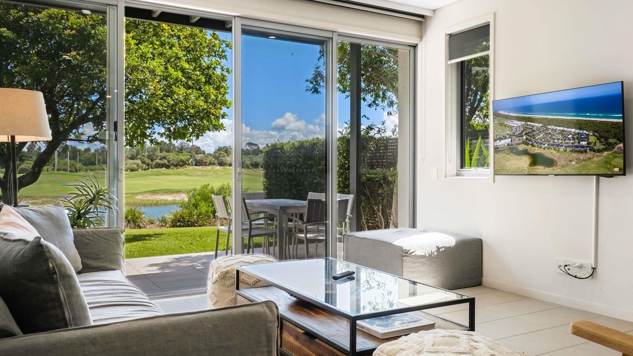 Photo of Bedroom in Magenta Shores