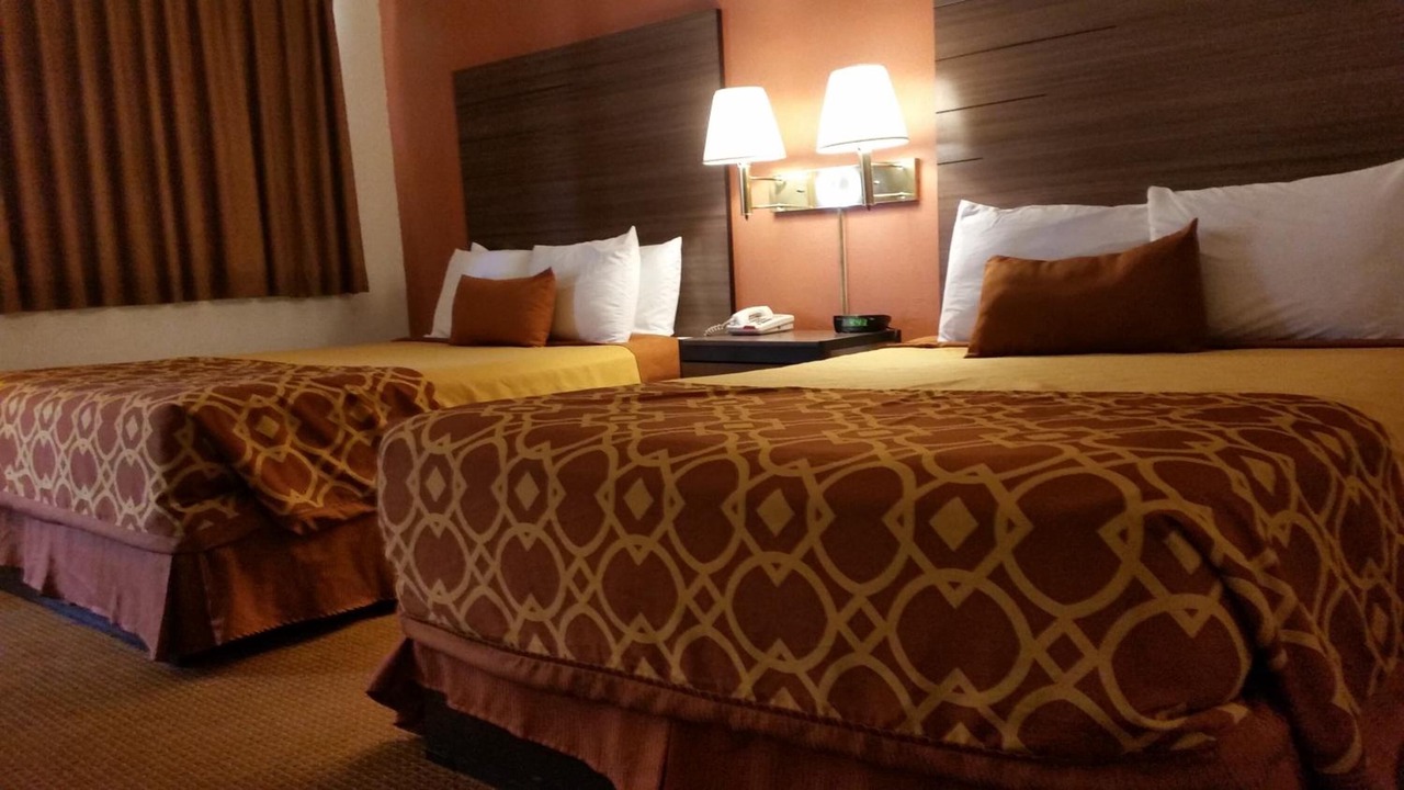 Photo of Bedroom in Liberal