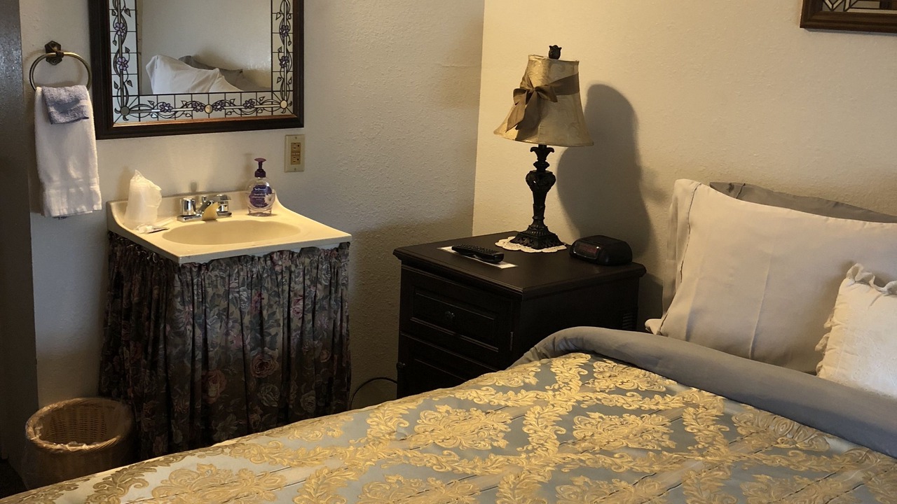Photo of Bedroom in Fort Scott