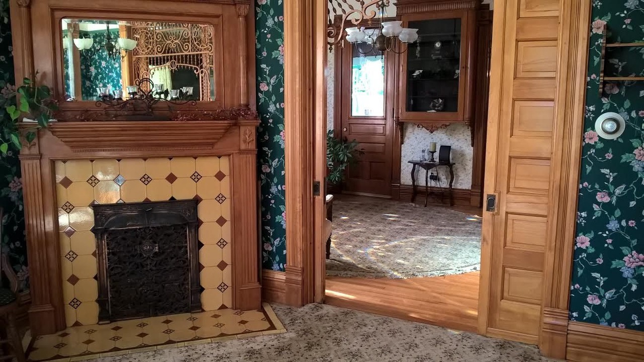 Photo of Livingroom in West Washington