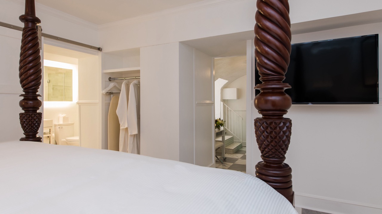 Photo of Bedroom in South of Broad