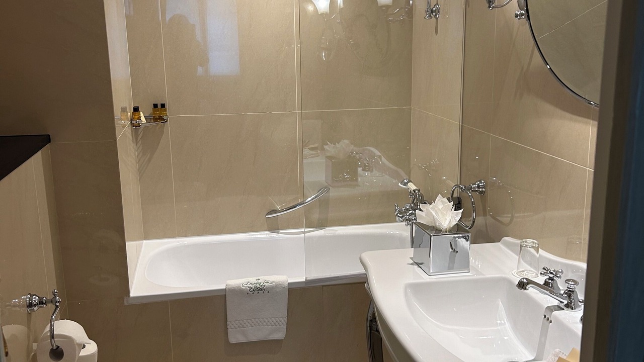 Photo of Bathroom in Saint-Thomas-d'Aquin