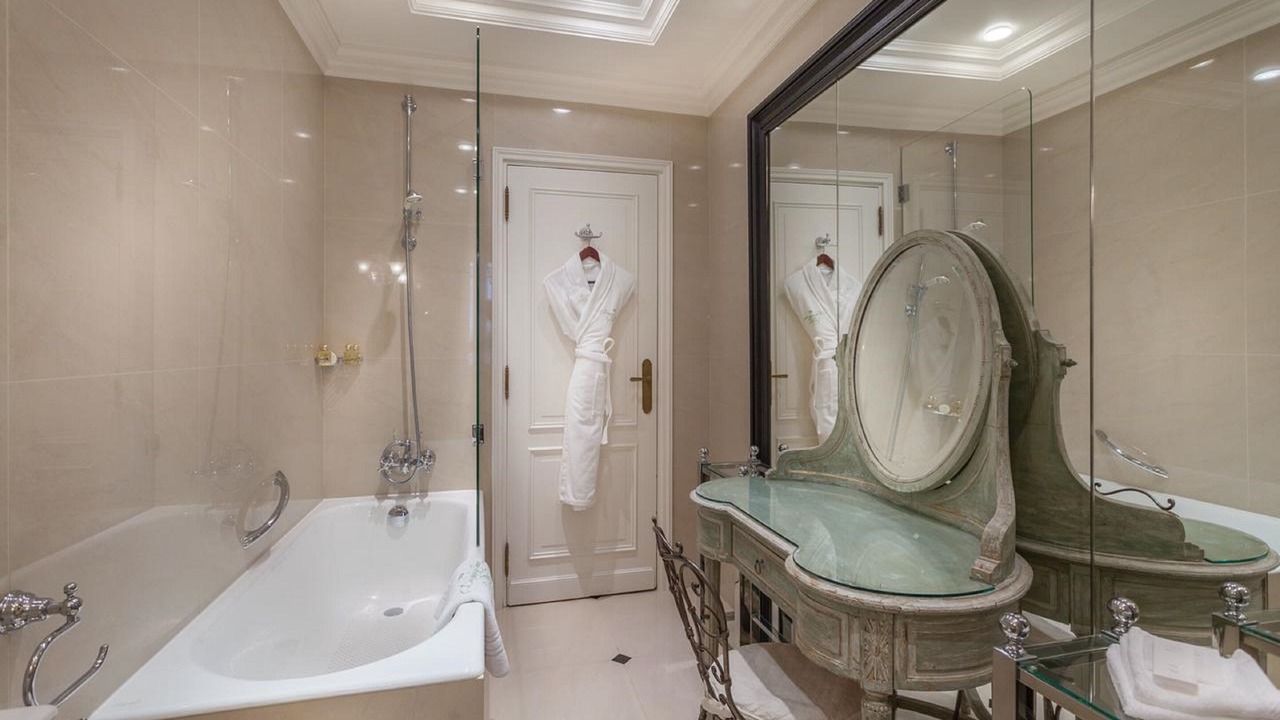 Photo of Bathroom in Saint-Thomas-d'Aquin