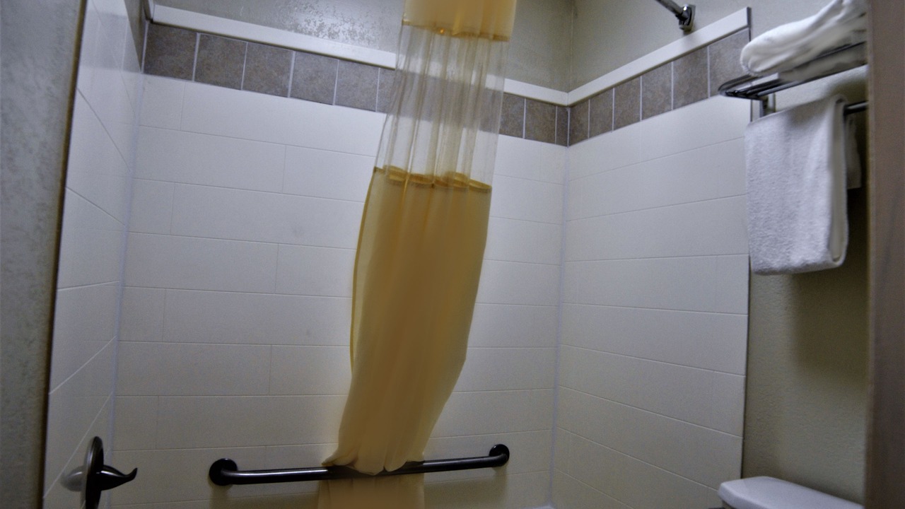 Photo of Bathroom in Rawlins