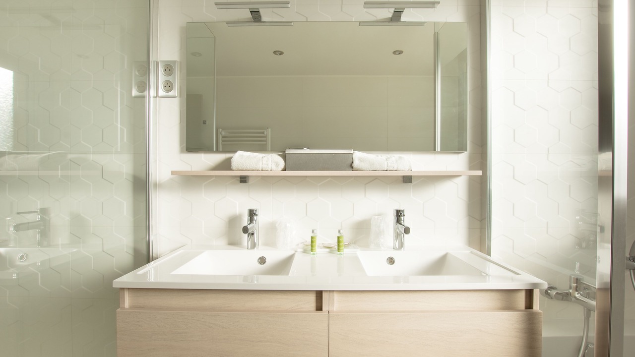 Photo of Bathroom in Sete
