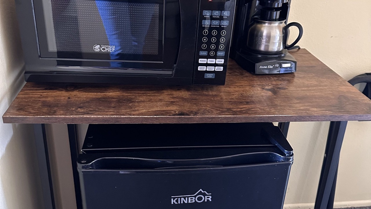 Photo of Kitchen in Lee Vining