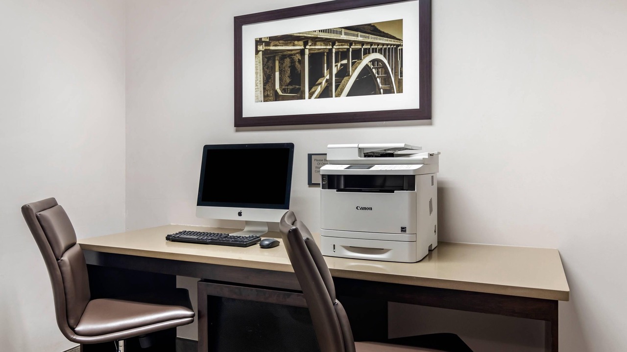 Photo of Others in Calhoun