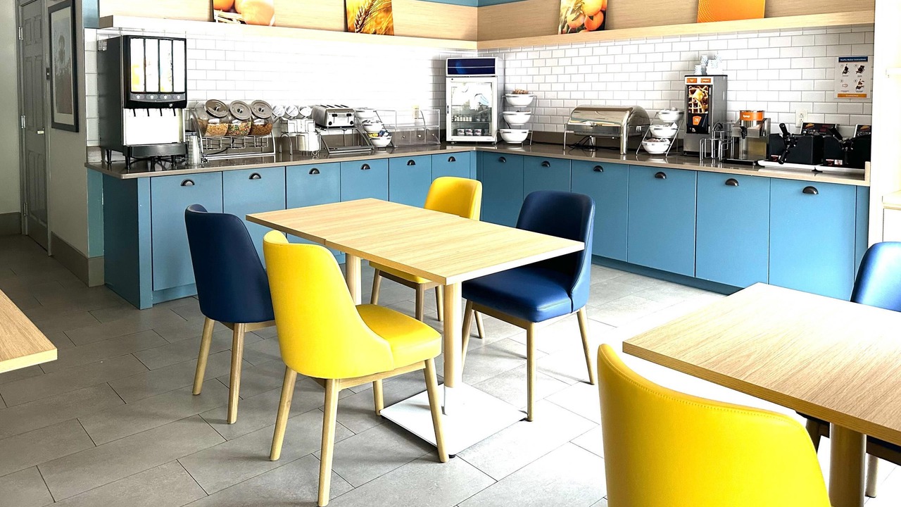 Photo of Others in Calhoun