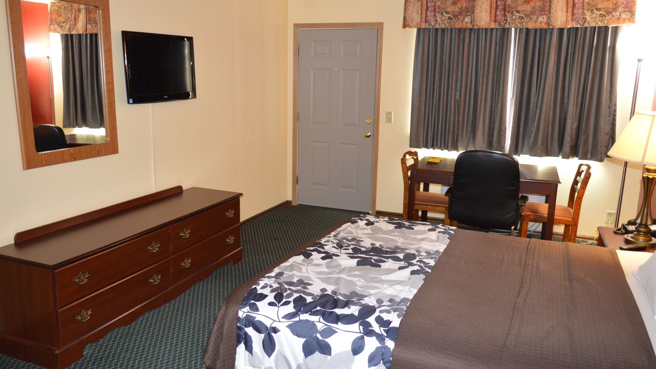 Photo of Bedroom in Junction City