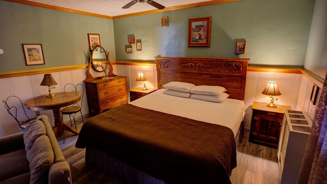 Photo of Bedroom in Big Bear City