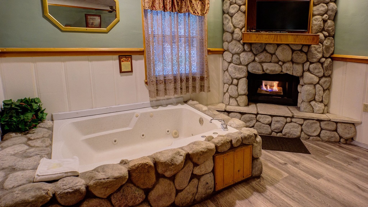 Photo of Bedroom in Big Bear City