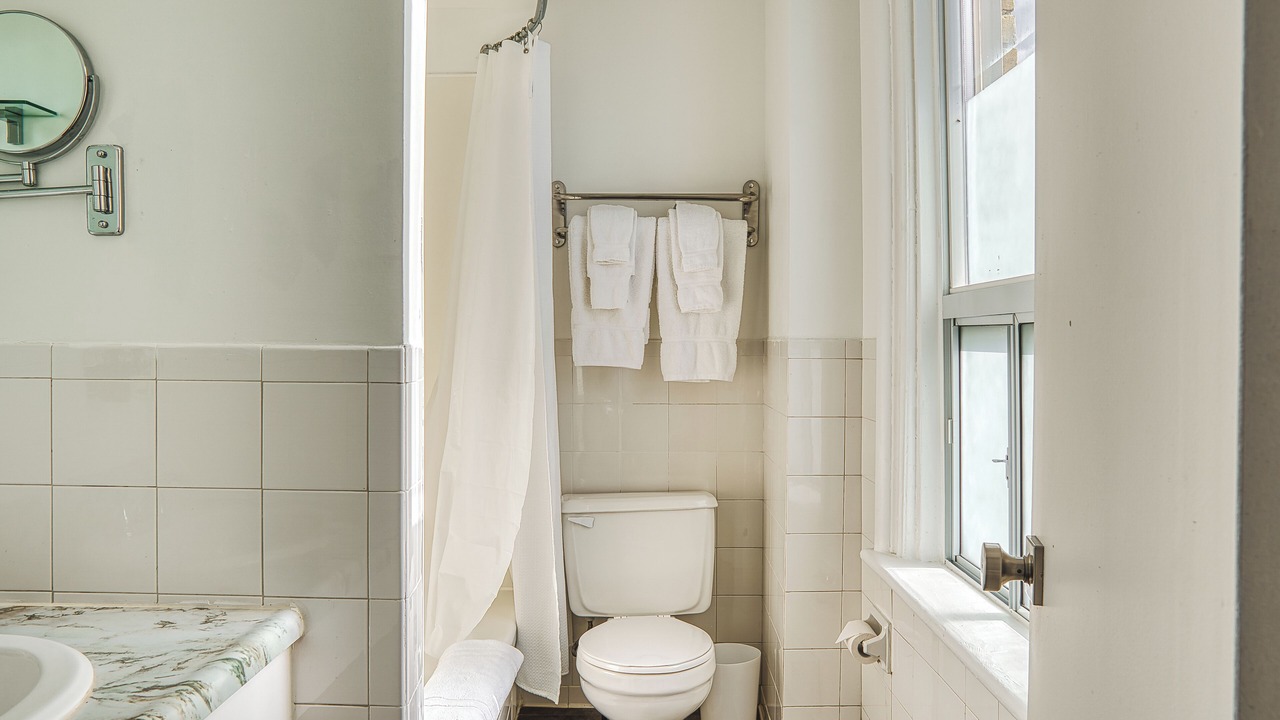 Photo of Bathroom in Stratford