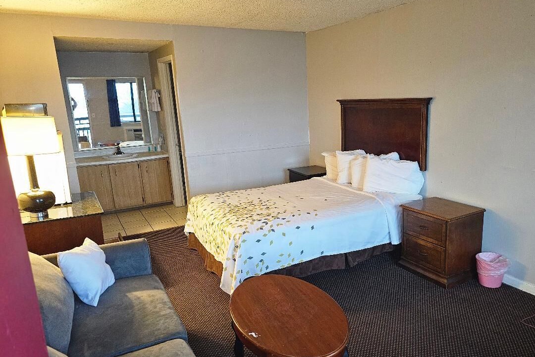 Photo of Bedroom in Osage Beach