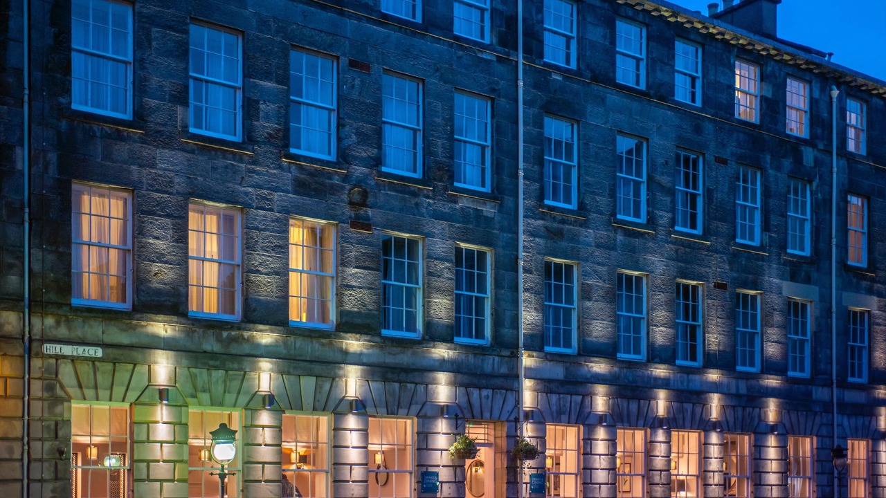 Photo of Buildings in Newington