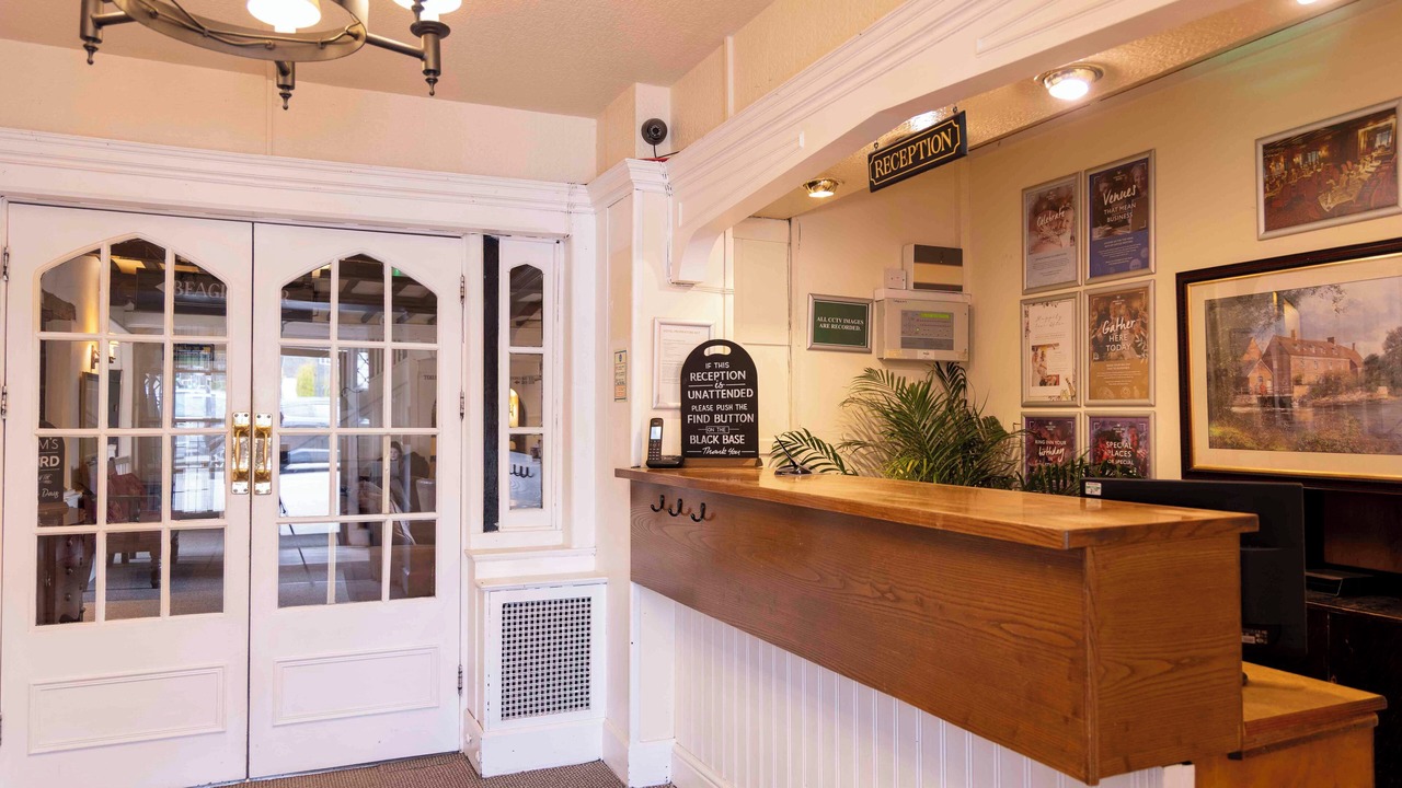 Photo of Others in Wych Cross