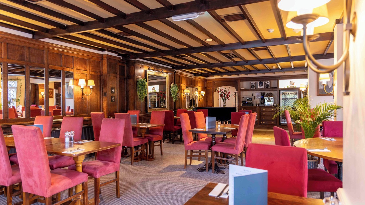 Photo of Others in Wych Cross