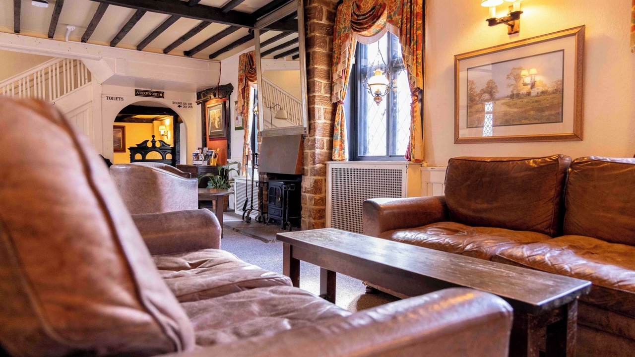 Photo of Others in Wych Cross