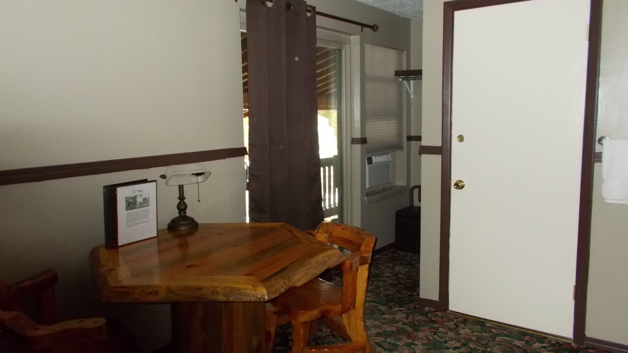 Photo of Others in Chemult