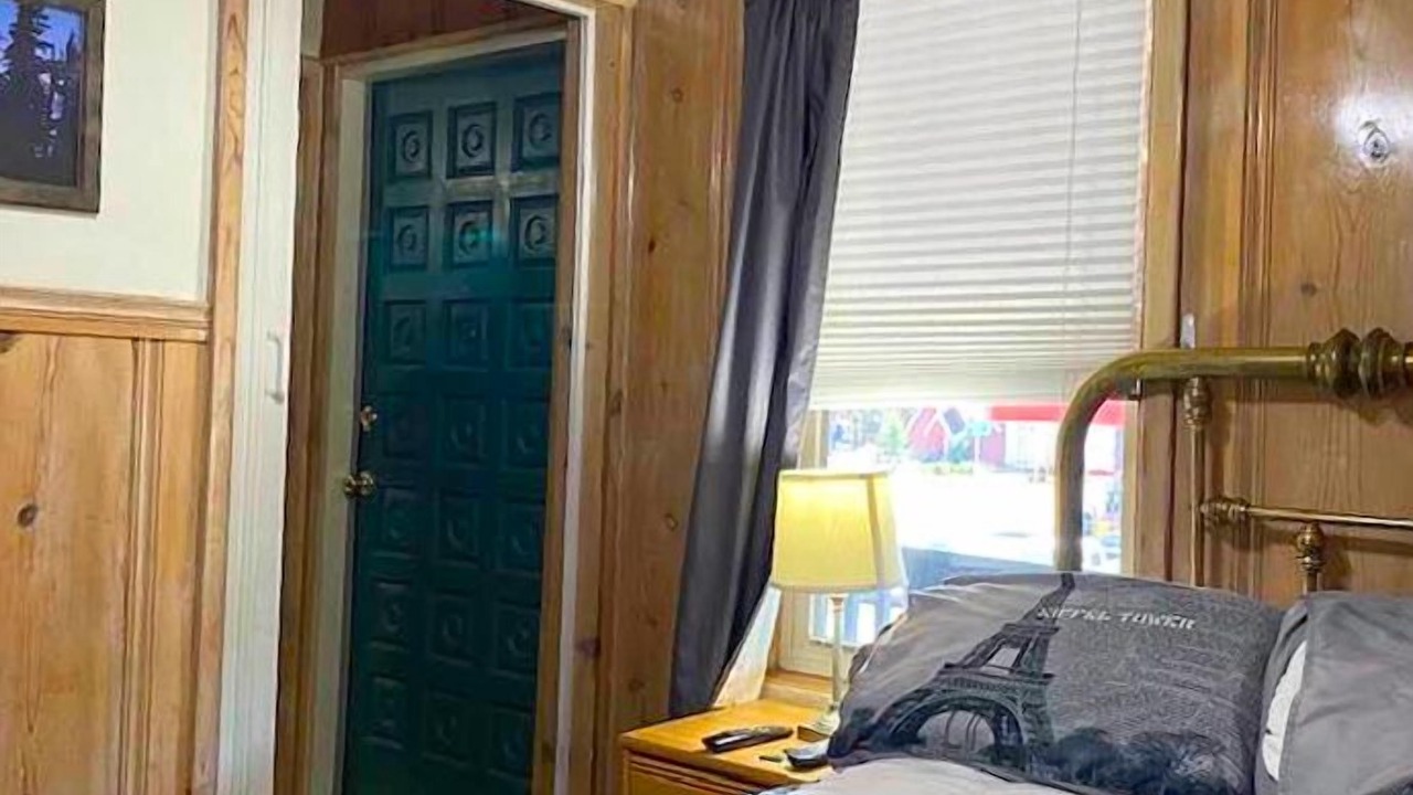 Photo of Bedroom in Chemult