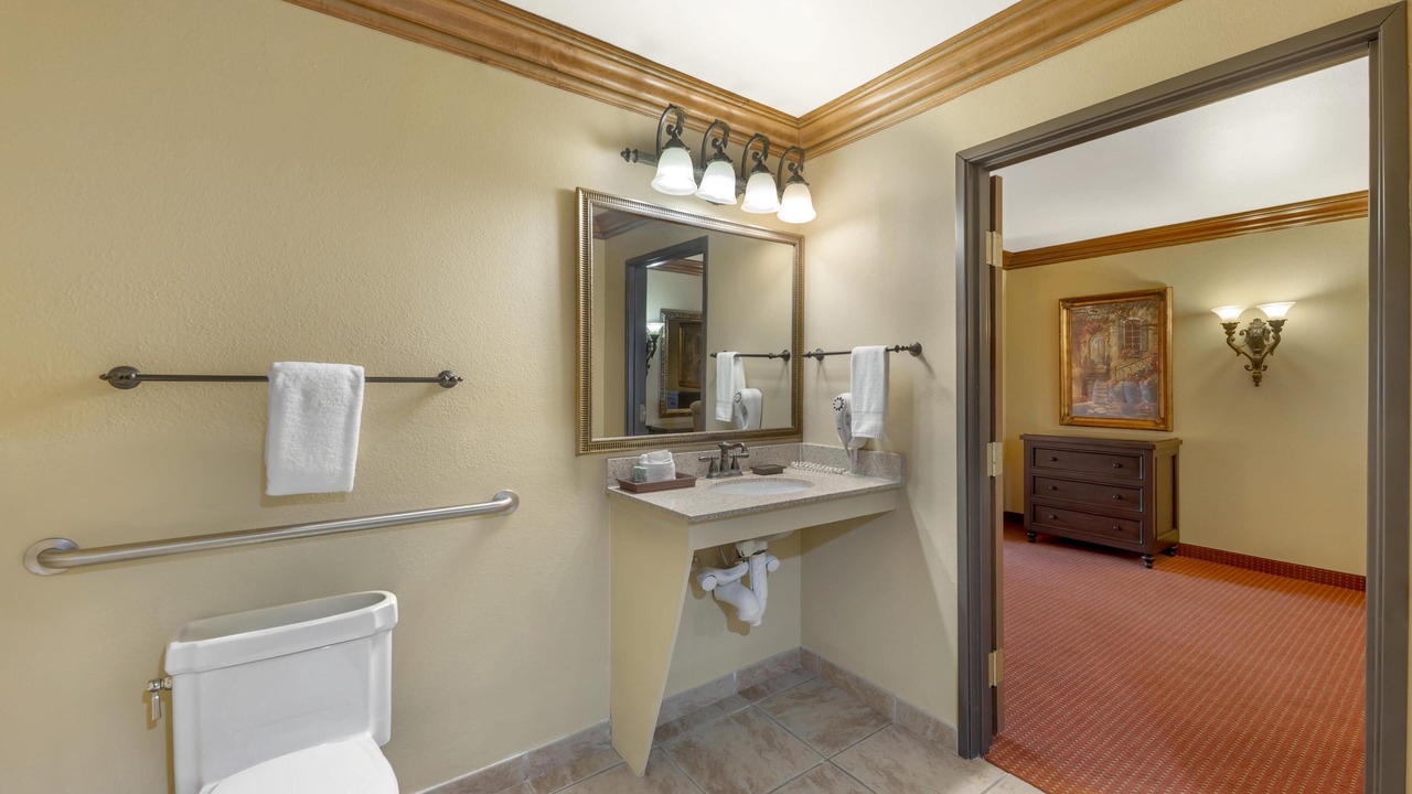 Photo of Bathroom in Bonanza
