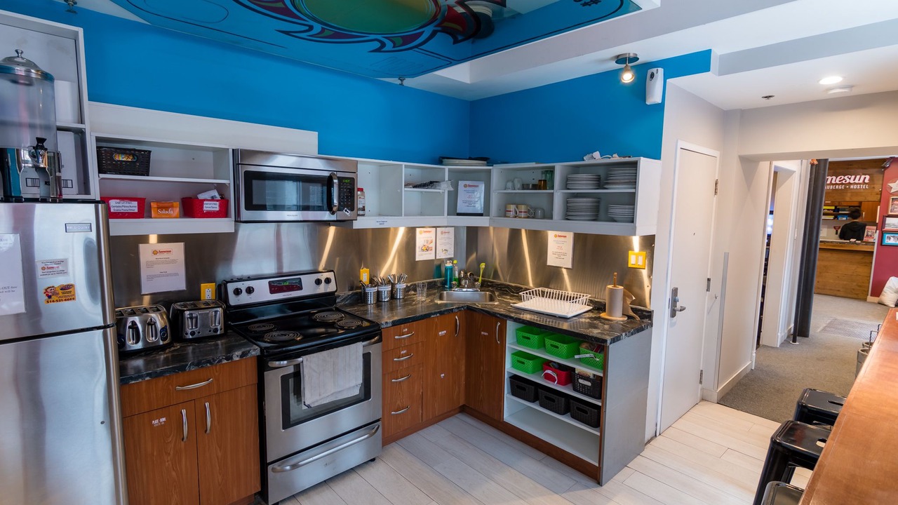 Photo of Kitchen in Quartier des Spectacles