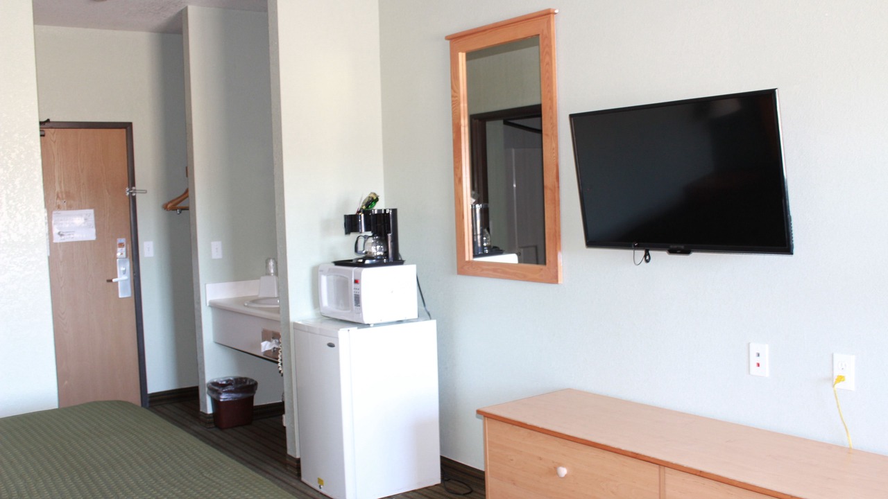 Photo of Bedroom in Pineville